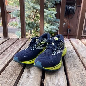 Brook’s Ghost 14 - Mens 12 Running Shoe
